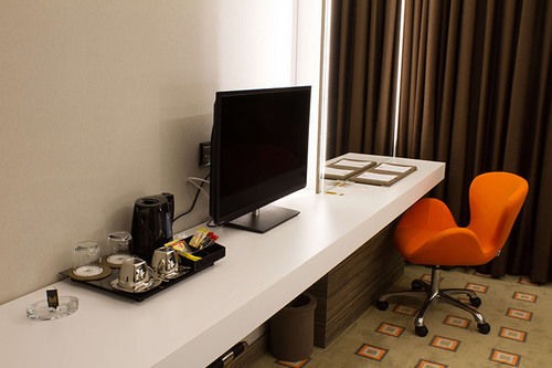Modernity Hotel Эскишехир Экстерьер фото